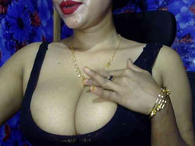 Nusrat-Mimi webcam