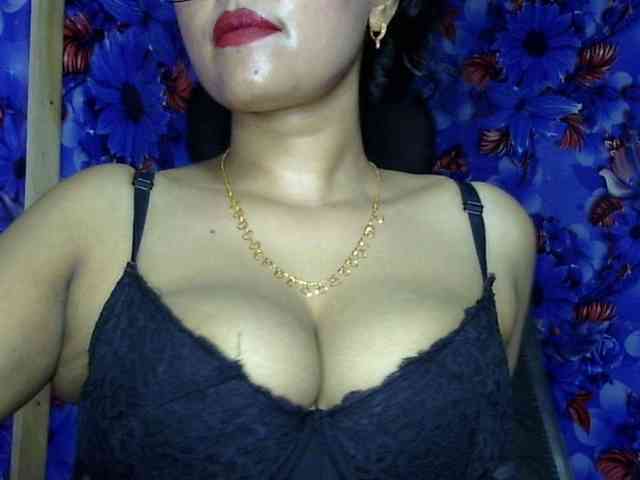 Nusrat-Mimi webcam