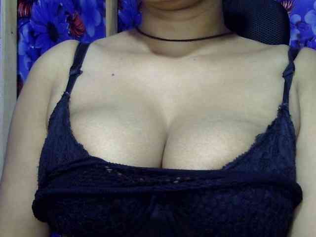 Nusrat-Mimi webcam