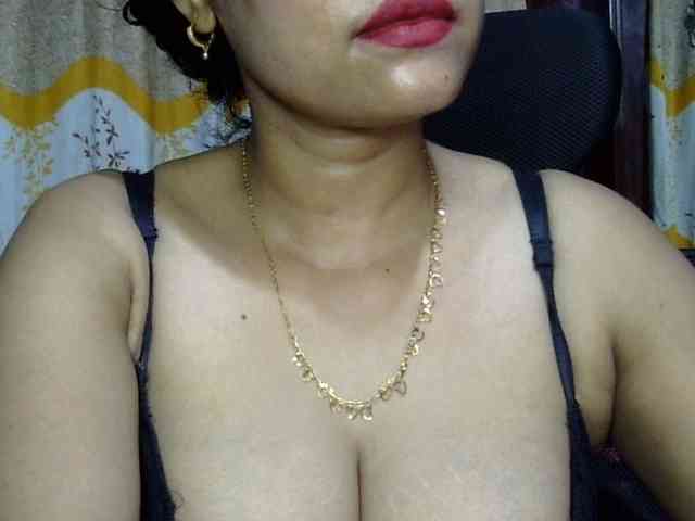Nusrat-Mimi webcam