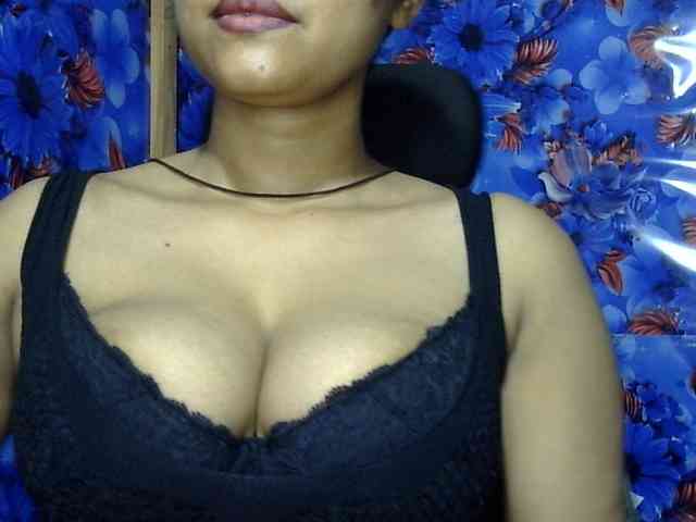 Nusrat-Mimi webcam