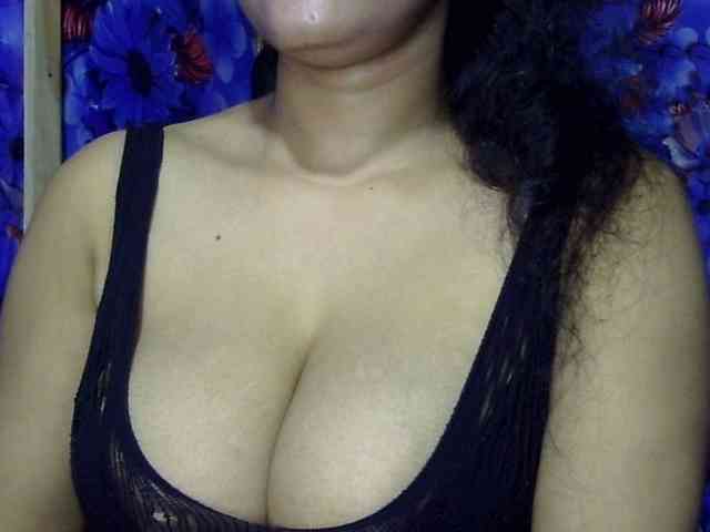 Nusrat-Mimi webcam