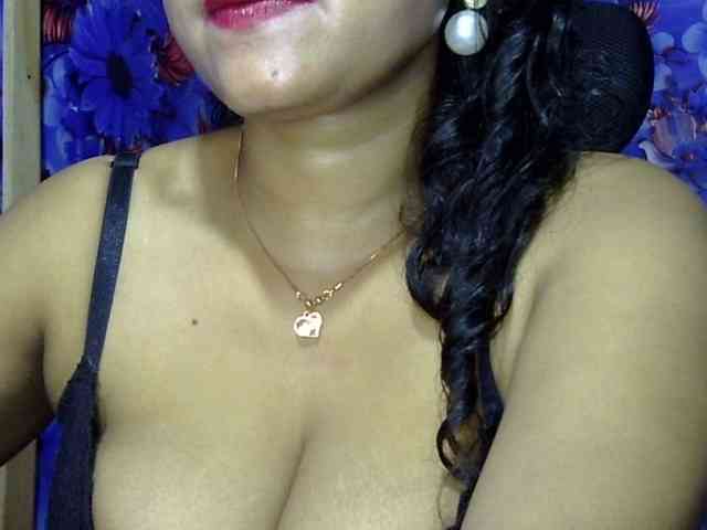 Nusrat-Mimi webcam