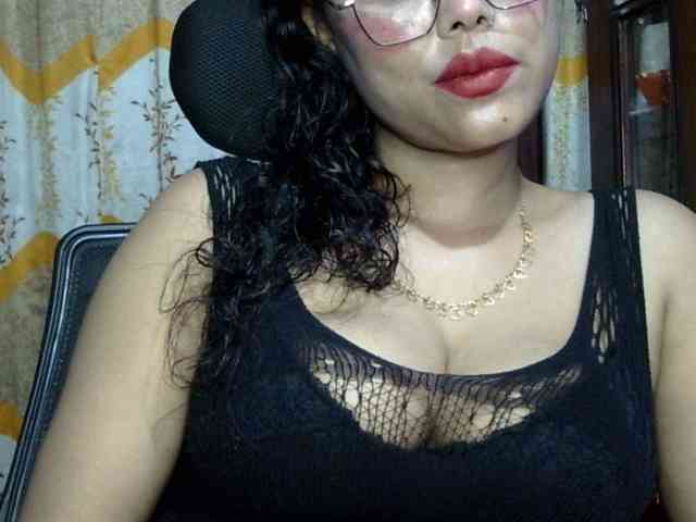 Nusrat-Mimi webcam