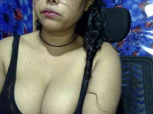 Nusrat-Mimi webcam