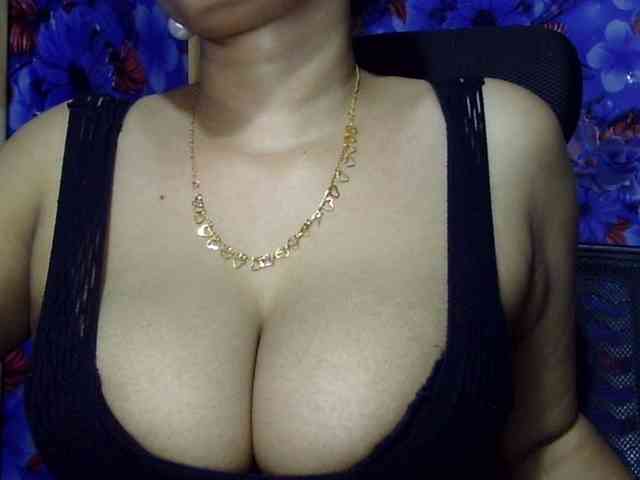 Nusrat-Mimi webcam