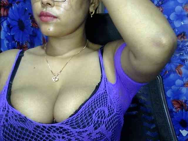 Nusrat-Mimi webcam