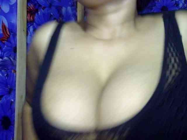 Nusrat-Mimi webcam