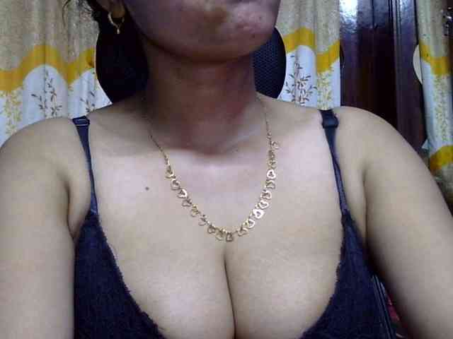 Nusrat-Mimi webcam