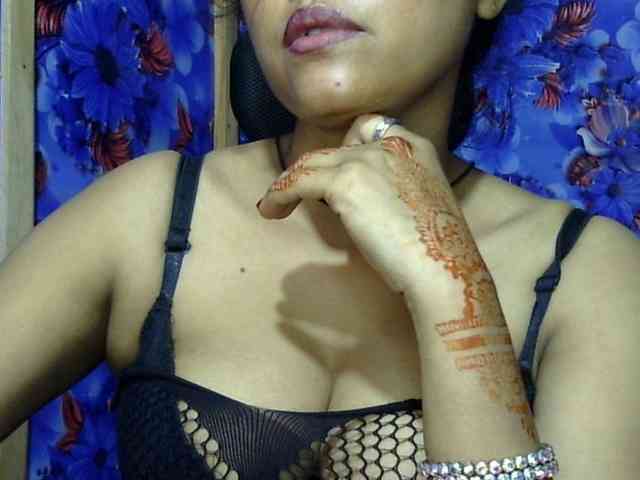 Nusrat-Mimi webcam