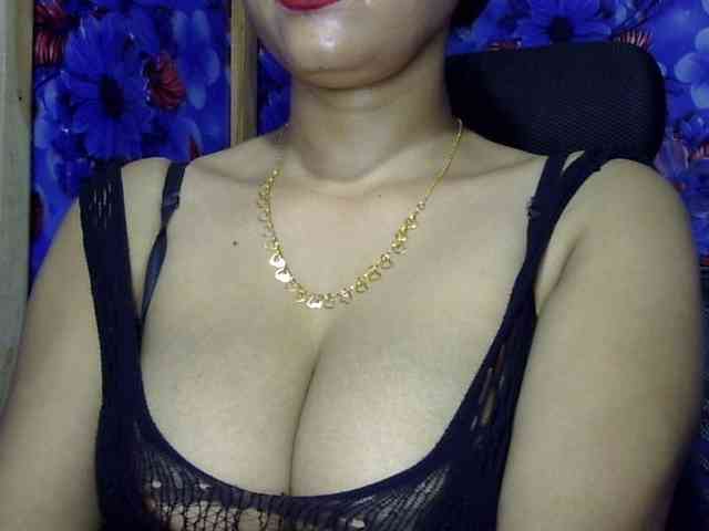 Nusrat-Mimi webcam