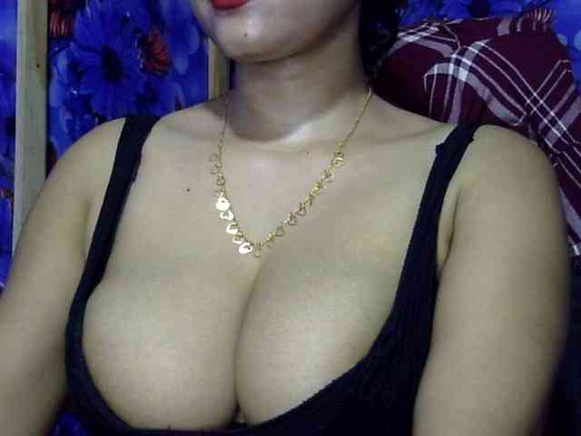 Nusrat-Mimi webcam