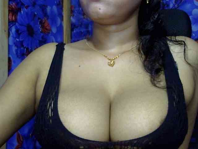 Nusrat-Mimi webcam