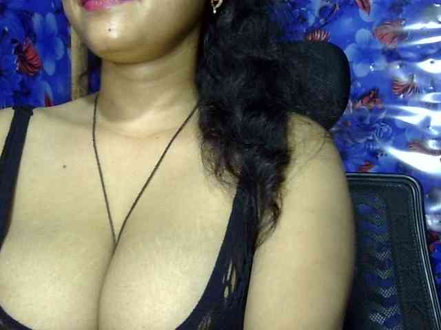 Nusrat-Mimi webcam
