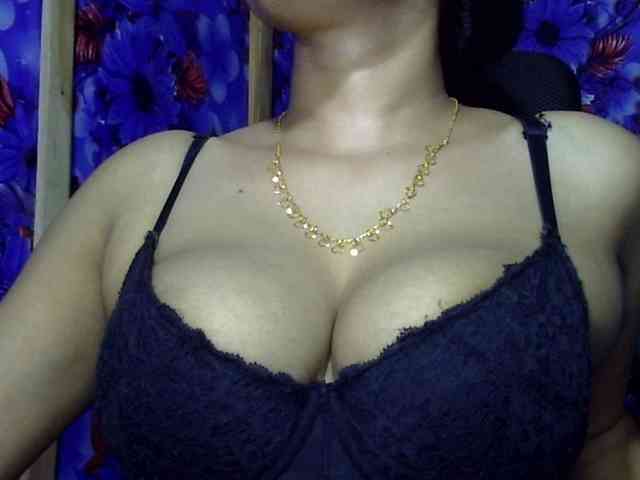 Nusrat-Mimi webcam