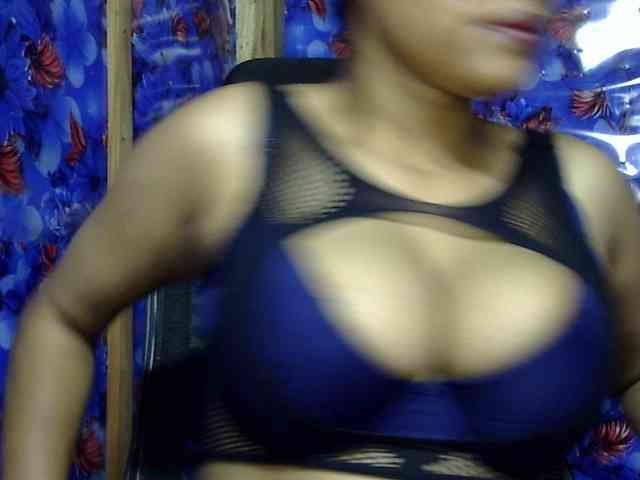 Nusrat-Mimi webcam