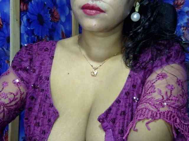 Nusrat-Mimi webcam