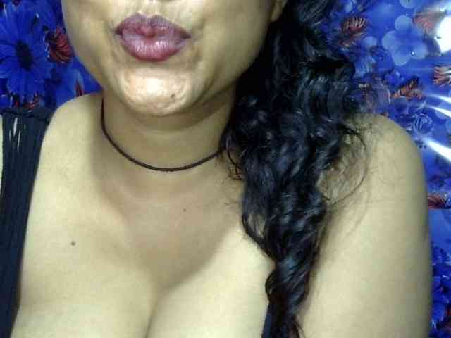 Nusrat-Mimi webcam