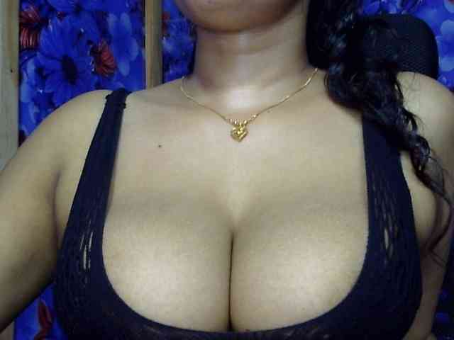 Nusrat-Mimi webcam