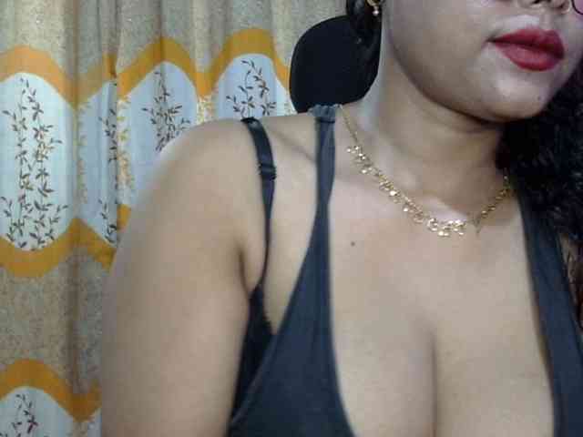 Nusrat-Mimi webcam