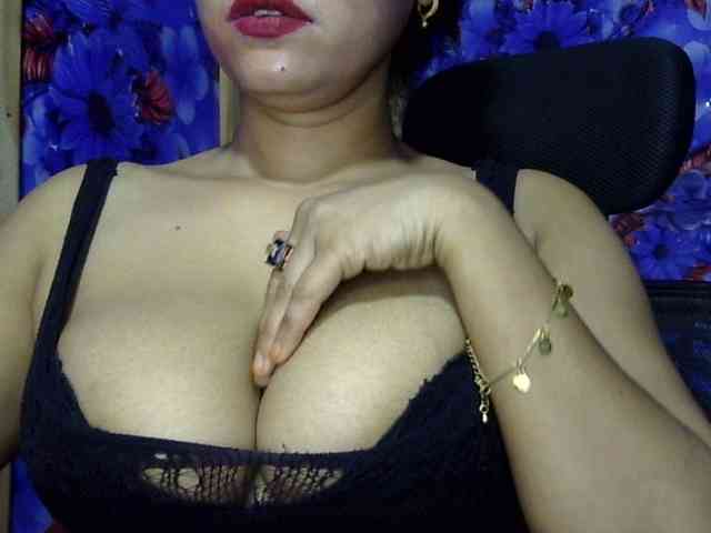 Nusrat-Mimi webcam