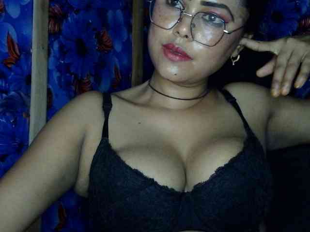 Nusrat-Mimi webcam