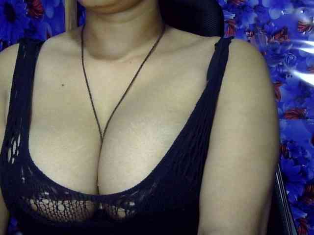 Nusrat-Mimi webcam
