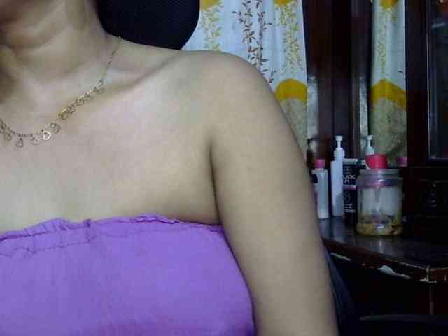 Nusrat-Mimi webcam