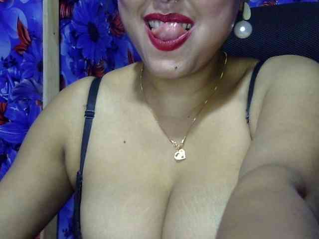 Nusrat-Mimi webcam