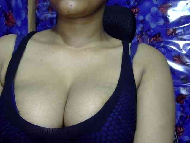 Nusrat-Mimi webcam