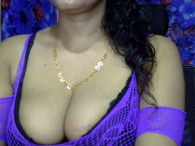 Nusrat-Mimi webcam