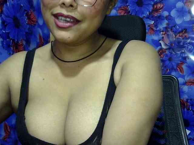 Nusrat-Mimi webcam