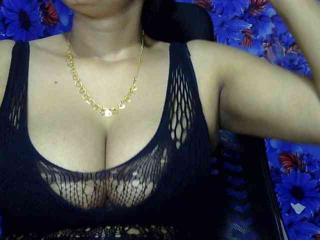 Nusrat-Mimi webcam