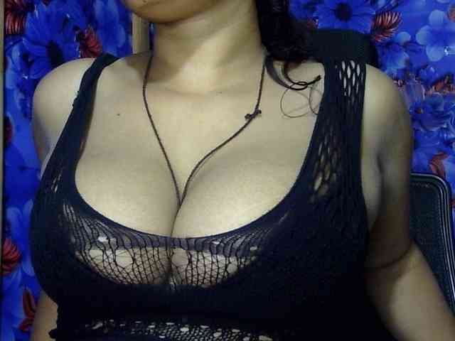 Nusrat-Mimi webcam