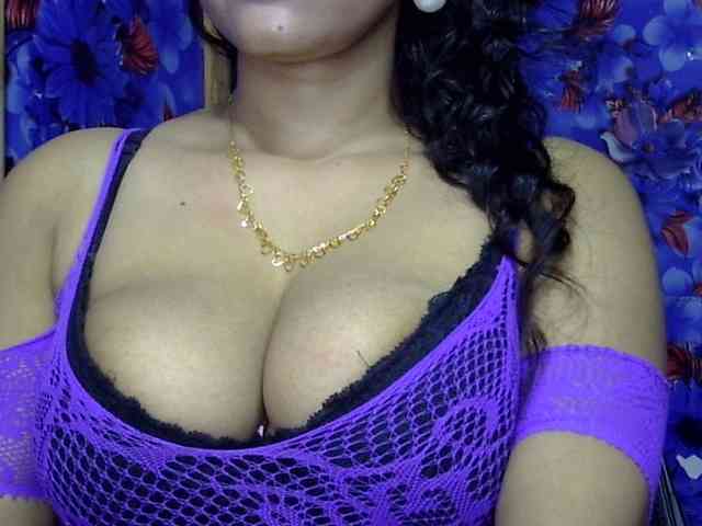 Nusrat-Mimi webcam