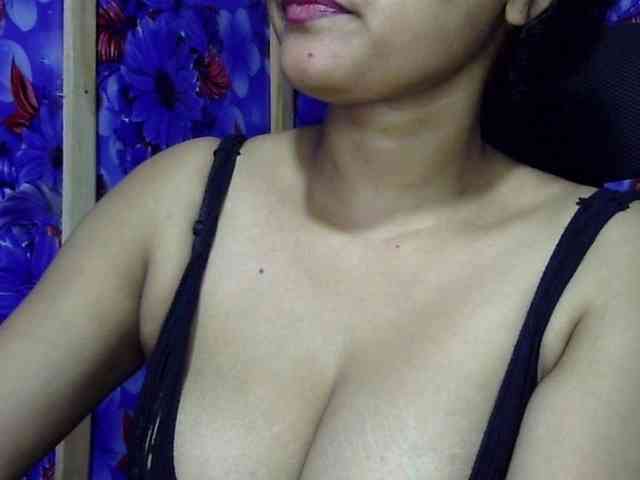 Nusrat-Mimi webcam