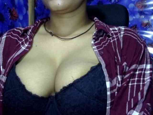 Nusrat-Mimi webcam