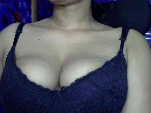 Nusrat-Mimi webcam