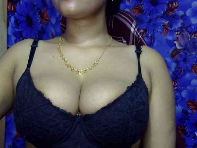 Nusrat-Mimi webcam