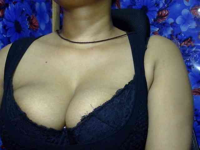 Nusrat-Mimi webcam