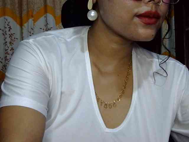 Nusrat-Mimi webcam