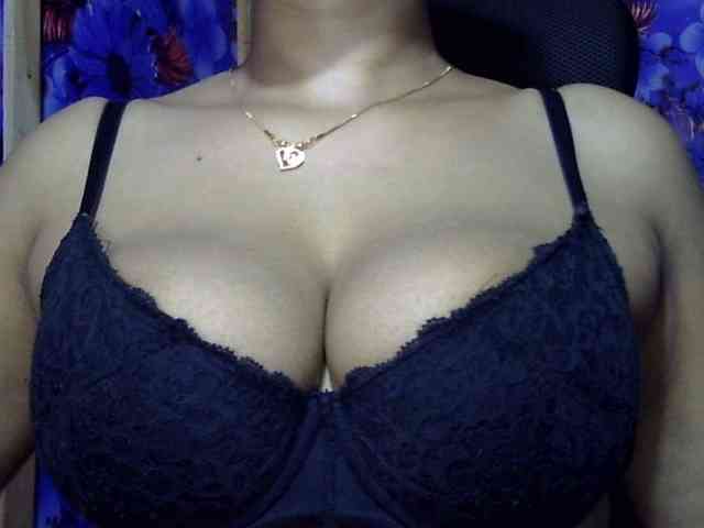 Nusrat-Mimi webcam