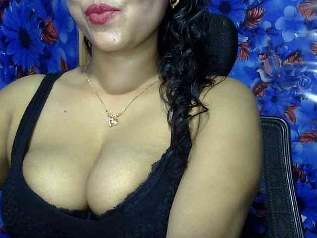 Nusrat-Mimi webcam