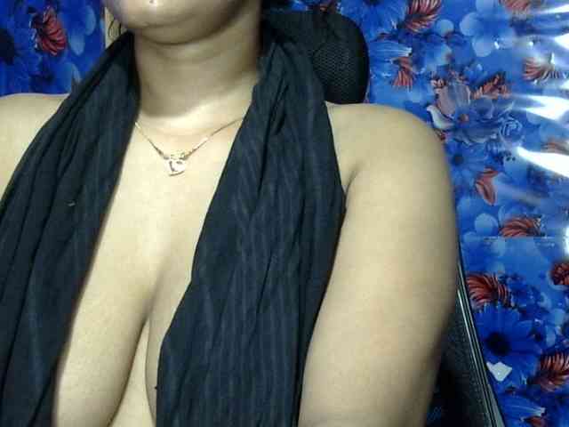 Nusrat-Mimi webcam