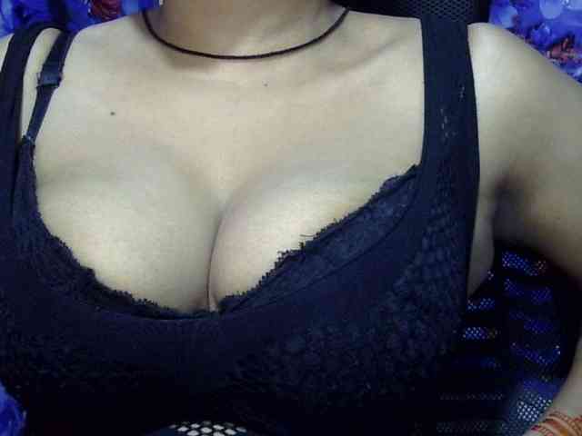 Nusrat-Mimi webcam