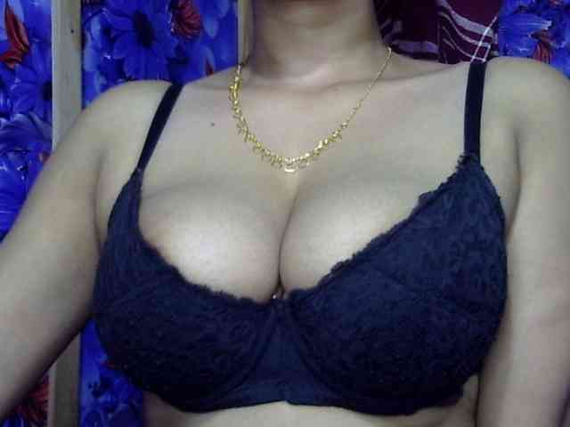 Nusrat-Mimi webcam