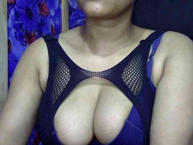 Nusrat-Mimi webcam