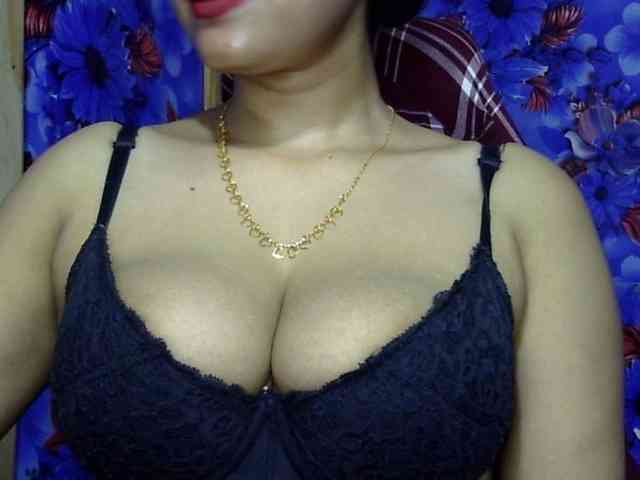 Nusrat-Mimi webcam