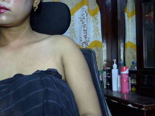 Nusrat-Mimi webcam