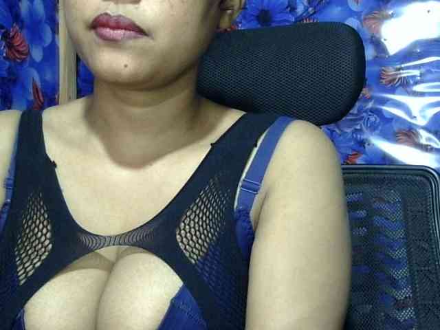 Nusrat-Mimi webcam